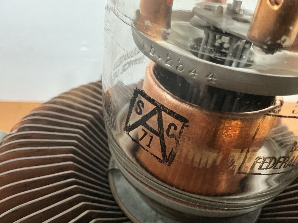 Transmitting tube FEDERAL TELEPHONE & RADIO 5667/889RA JAN-CFT-5667 15,000 kW