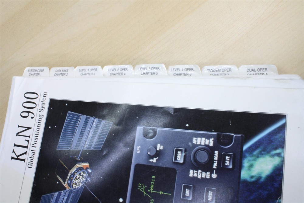 King KLN-900 Pilot's Guide Manual