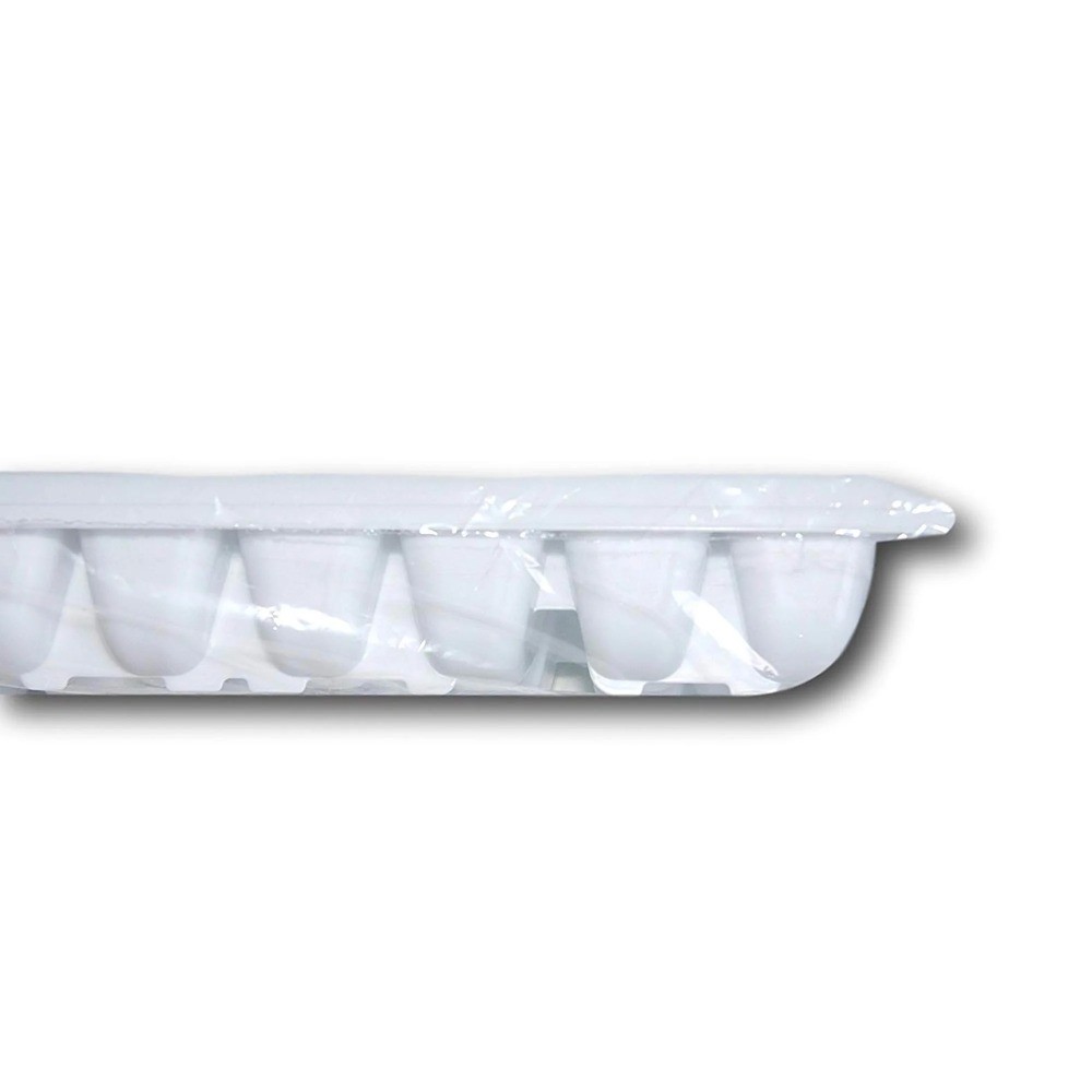 Quick Release Ice Cube Tray Set of 2 Plastic White Rectangular Ice Trays