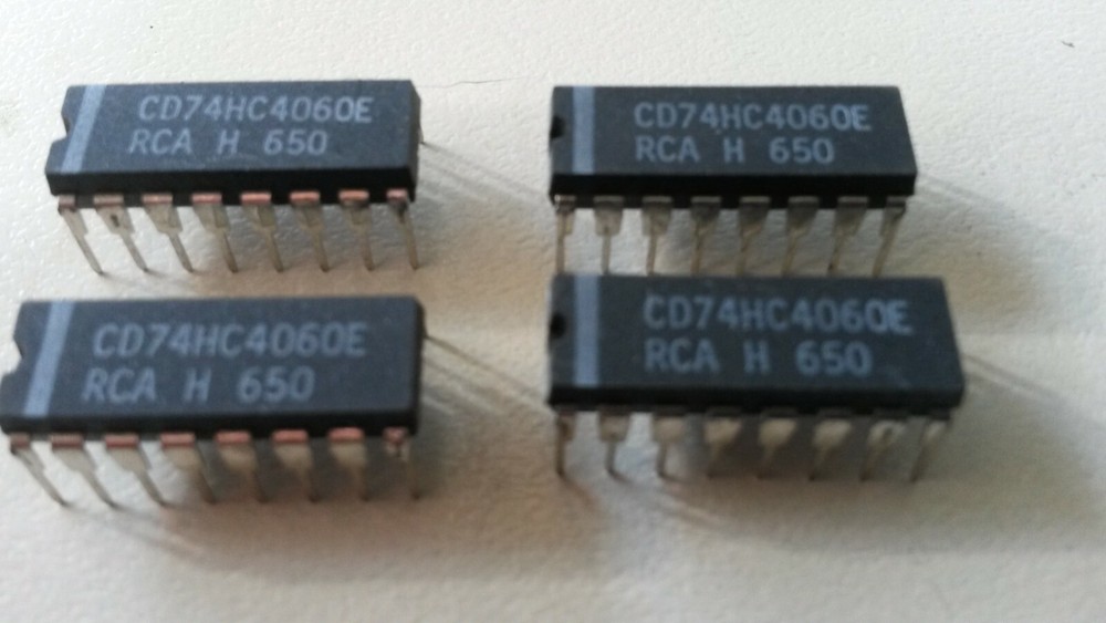4x IC BAUSTEIN 74HC4060 13304-182