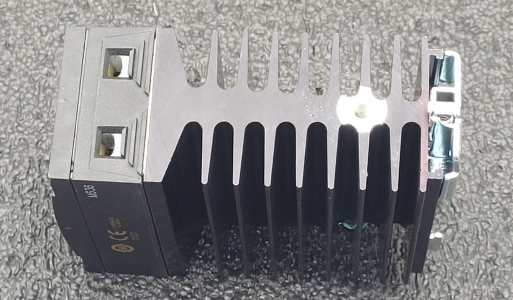 Crydom CMRD2435 Solid State Relay no box