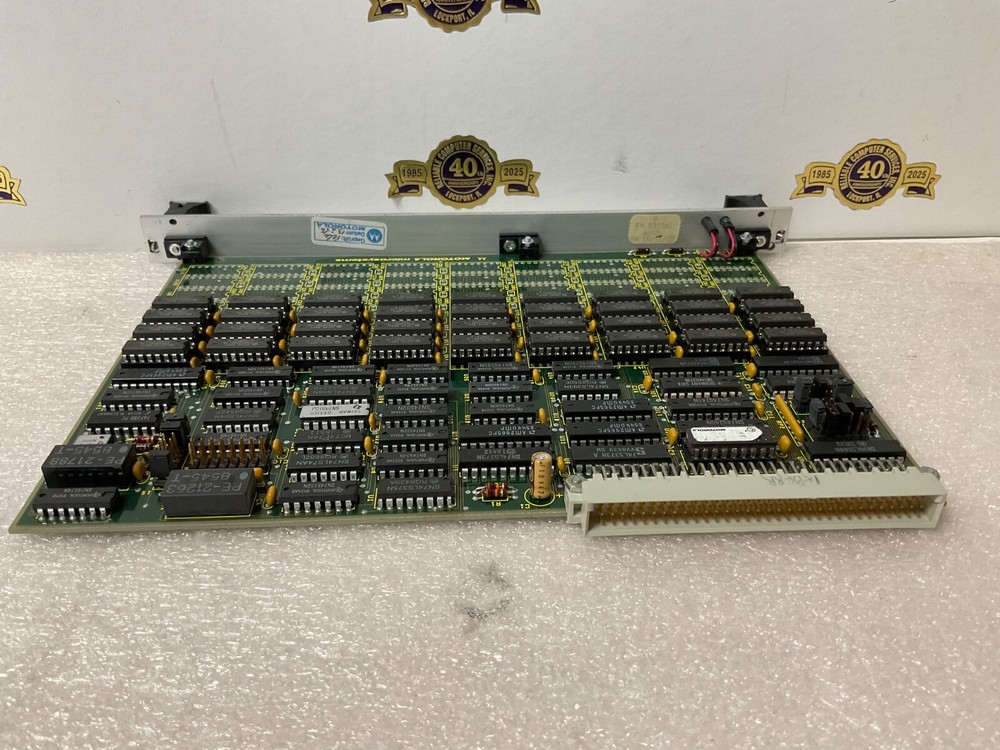 Motorola Microsystems VME Computer Module # MVME 222-1 Board 01-G3025MO1 Memory