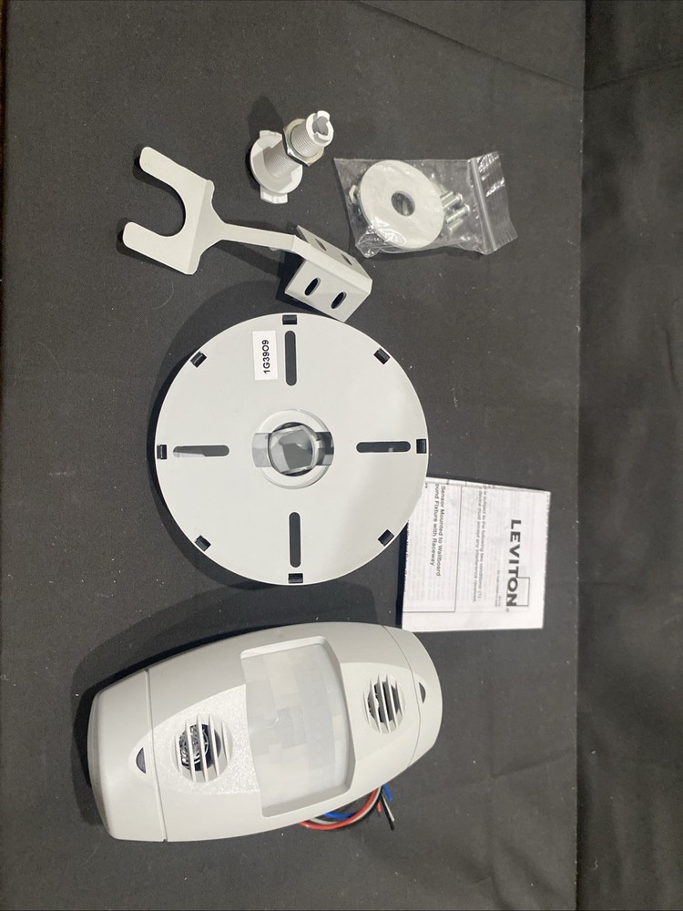 Leviton OSW12-M0W Multi-Tech Wall Mounted Occupancy Sensor Motion  - Open Box