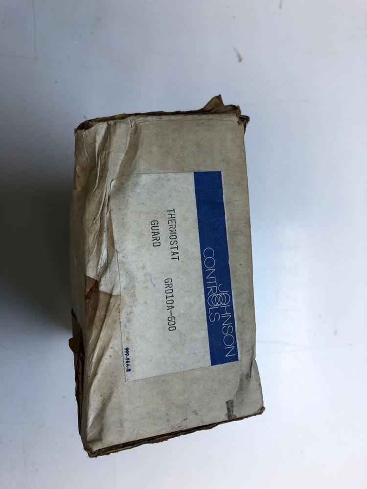 Johnson Controls GRD10A-600 Wire Guard and Baseplate