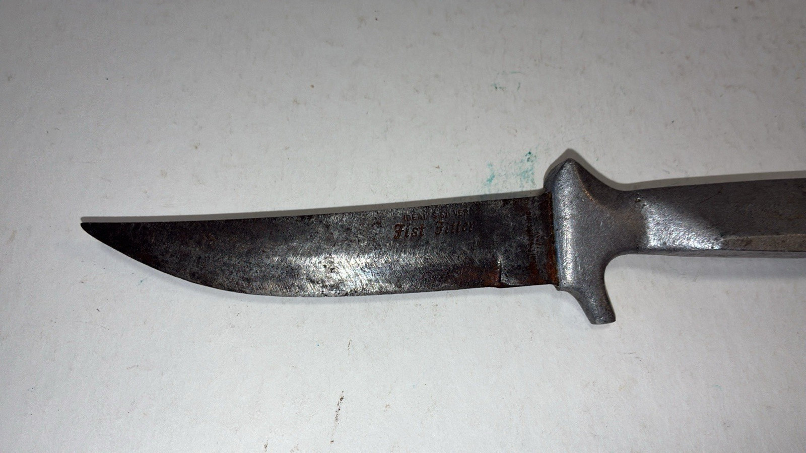 Ideal Products Inc. Ideal’s Silver FIST FITTER Fixed Blade Knife Japan 4" Blade
