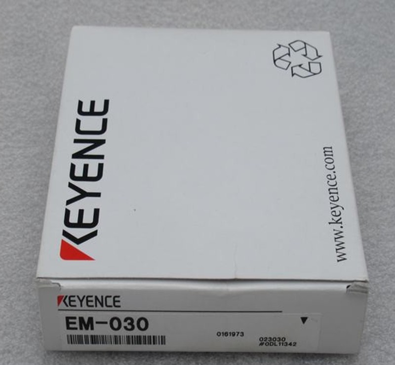 1PC New Keyence Proximity Sensor Switch EM030 In Box EM-030