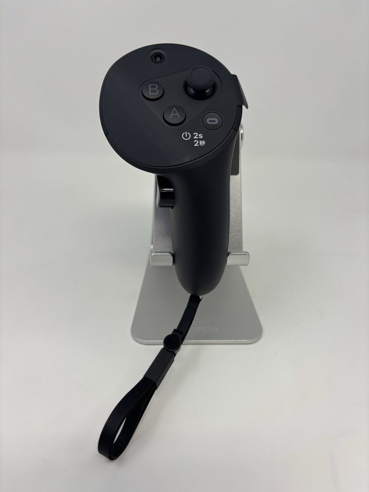 Meta Quest Pro Right Controller VR Handheld Remote Black Brand New Open Box