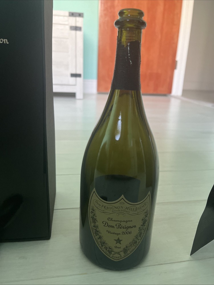 2006 Dom Perignon EMPTY Champagne Bottle with Original Box