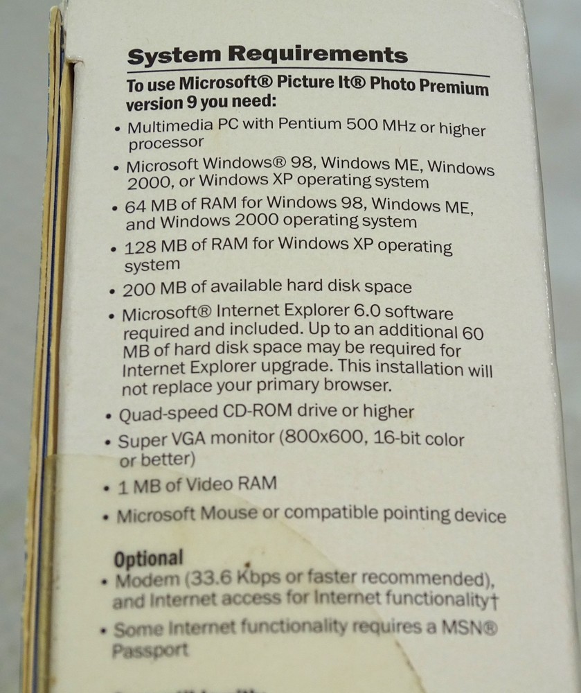 Microsoft Picture It! Photo Premium Version 9.0 For Windows w User's Guide & CD