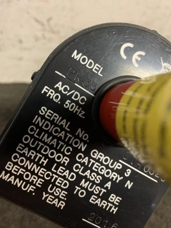 SEAWARD HIGH VOLTAGE TESTING PHASING STICKS PR33 109A913