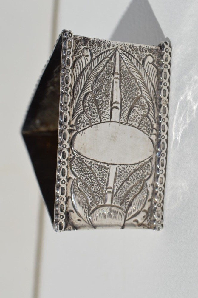 ANTIQUE STERLING SILVER ENGRAVED TRIANGLE NAPKIN RING MAKER SIGNED JUDAICA?