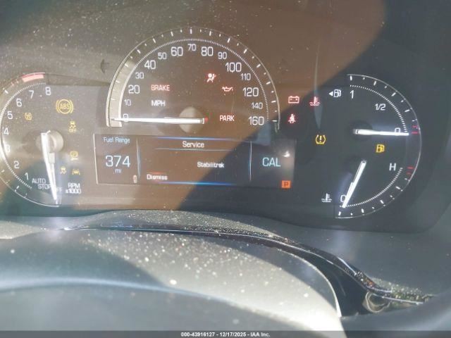 XT5 2017 Glove Box 4972233