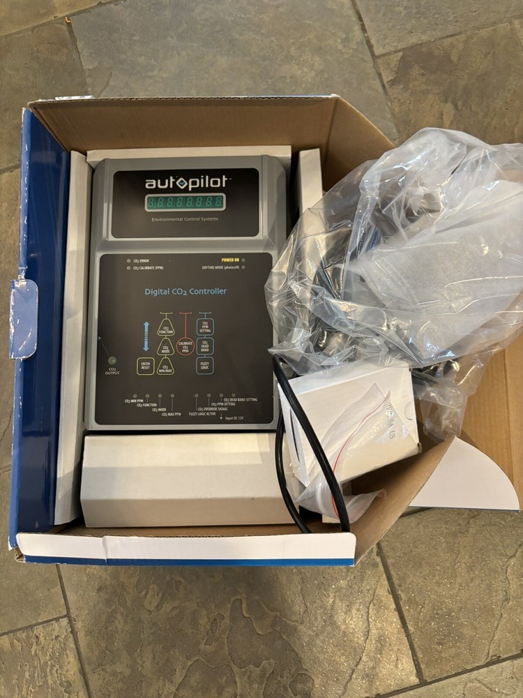Hydrofarm Autopilot Digital CO2 Hydroponic Controller APCECOD