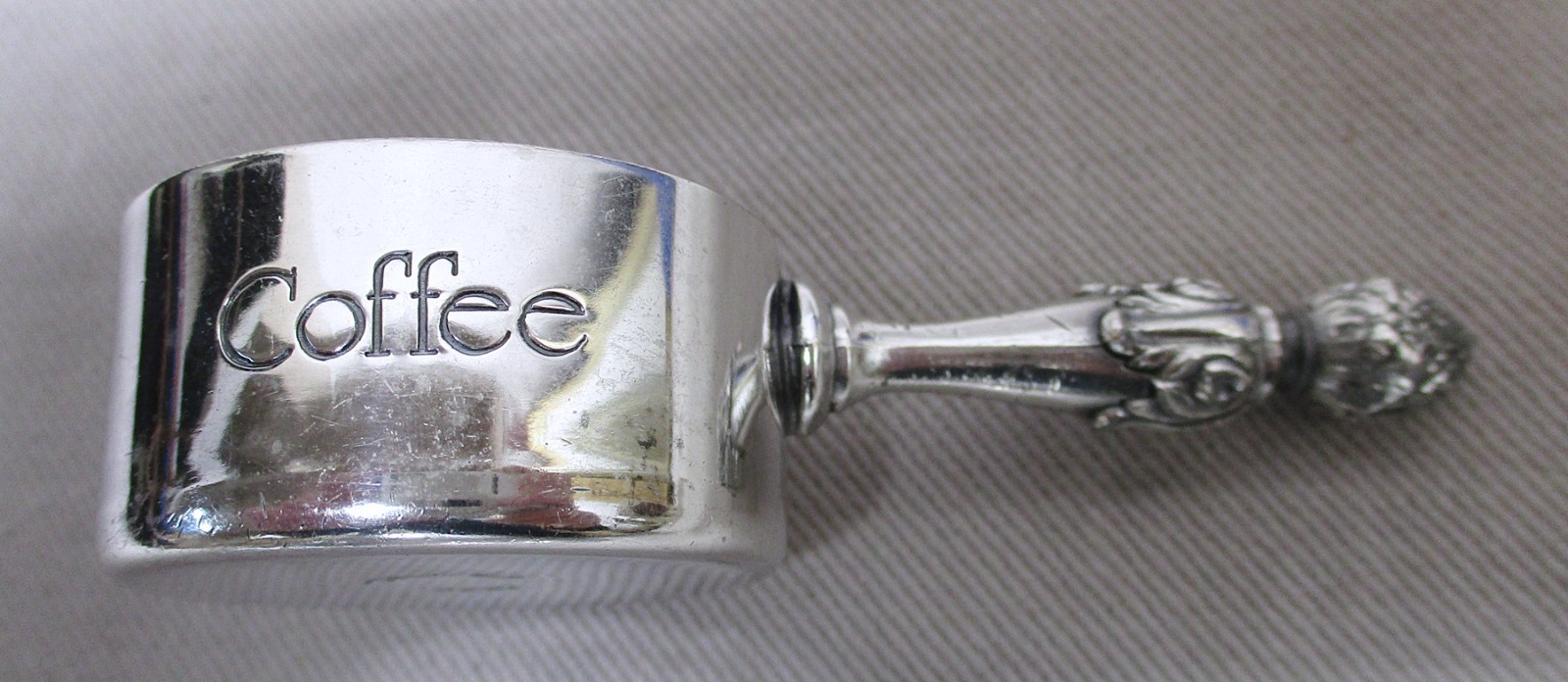 Vintage Towle Silverplate Coffee Measure / Scoop #3232, "M" Monogram