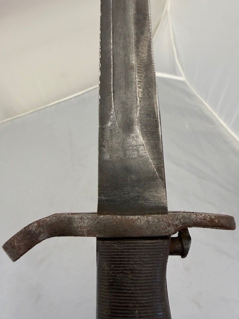 WW2 Original AFH U.S. Flaming Bomb 1943 M1 GARAND 10” BAYONET and SCABBARD