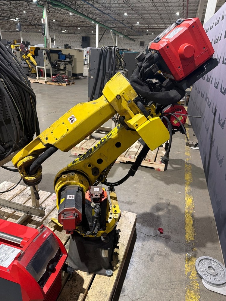 FANUC ArcMate 120iC Robot Complete w/ R‑30iB Controller & Fronius Welding System