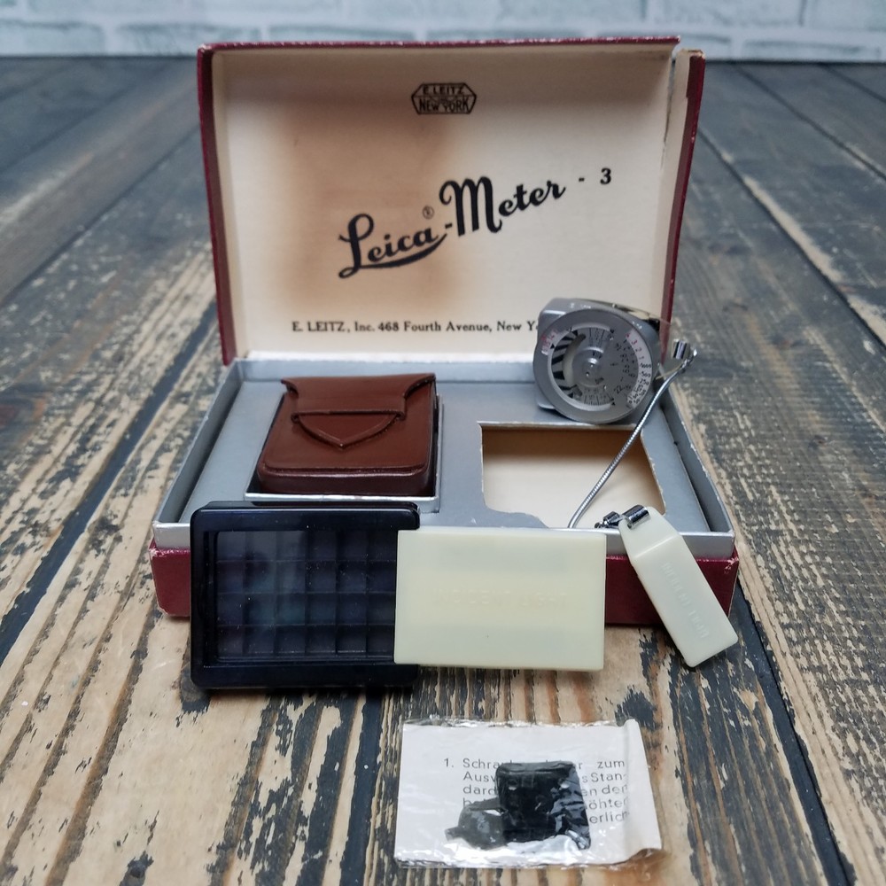 Leica Meter 2 Exposure Meter in Meter 3 BOX Made Germany **READ INFO**