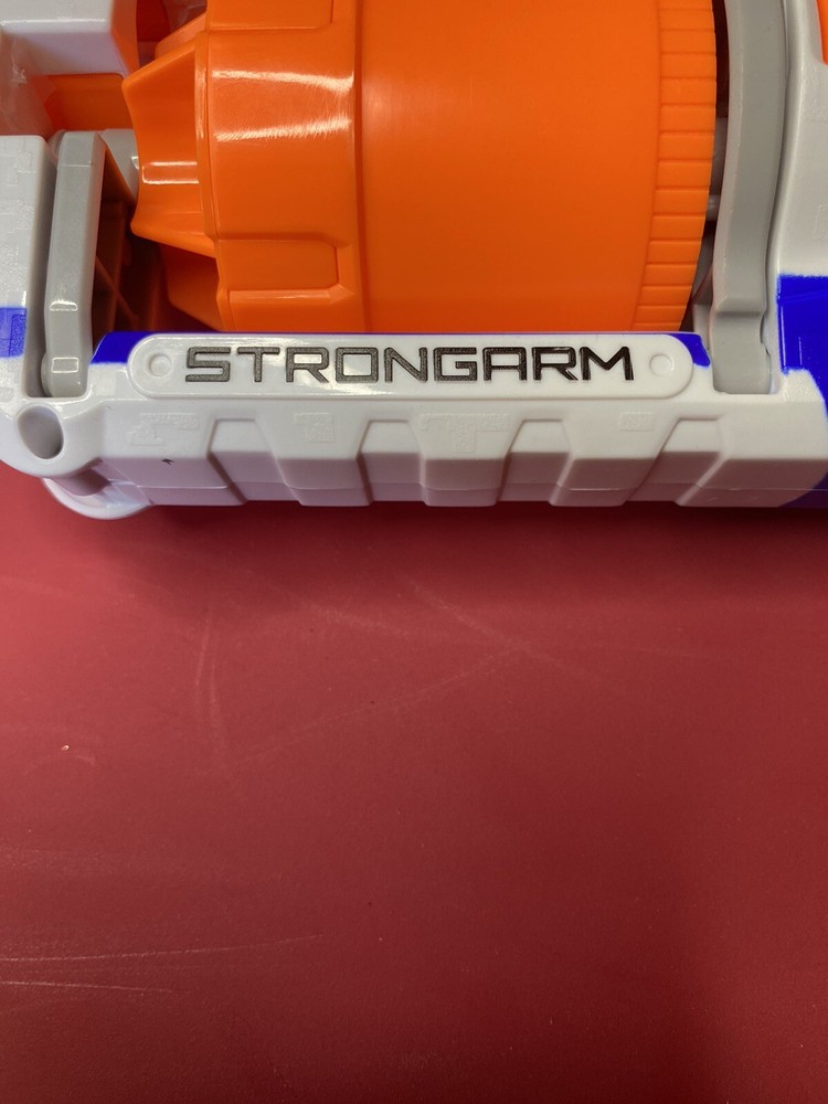 Nerf N-Strike Elite Strongarm Blaster with 6 Darts, Excellent Working Condition
