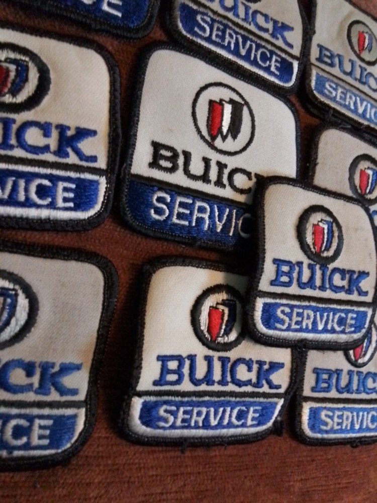 Patch. "BUICK SERVICE" IRON OR SEW ON. NOS