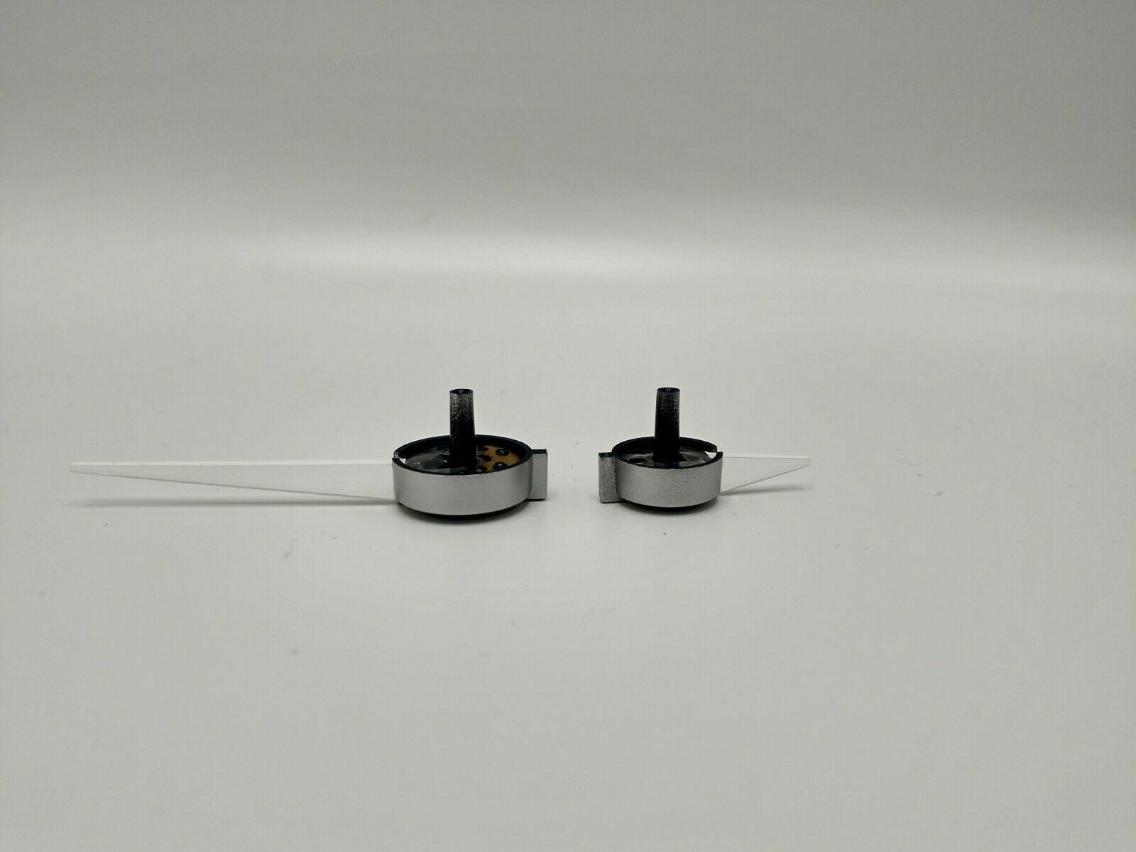 Gauge Cluster Pointer Set for 1999-2002 GM Trucks and SUVs Satin White Custom