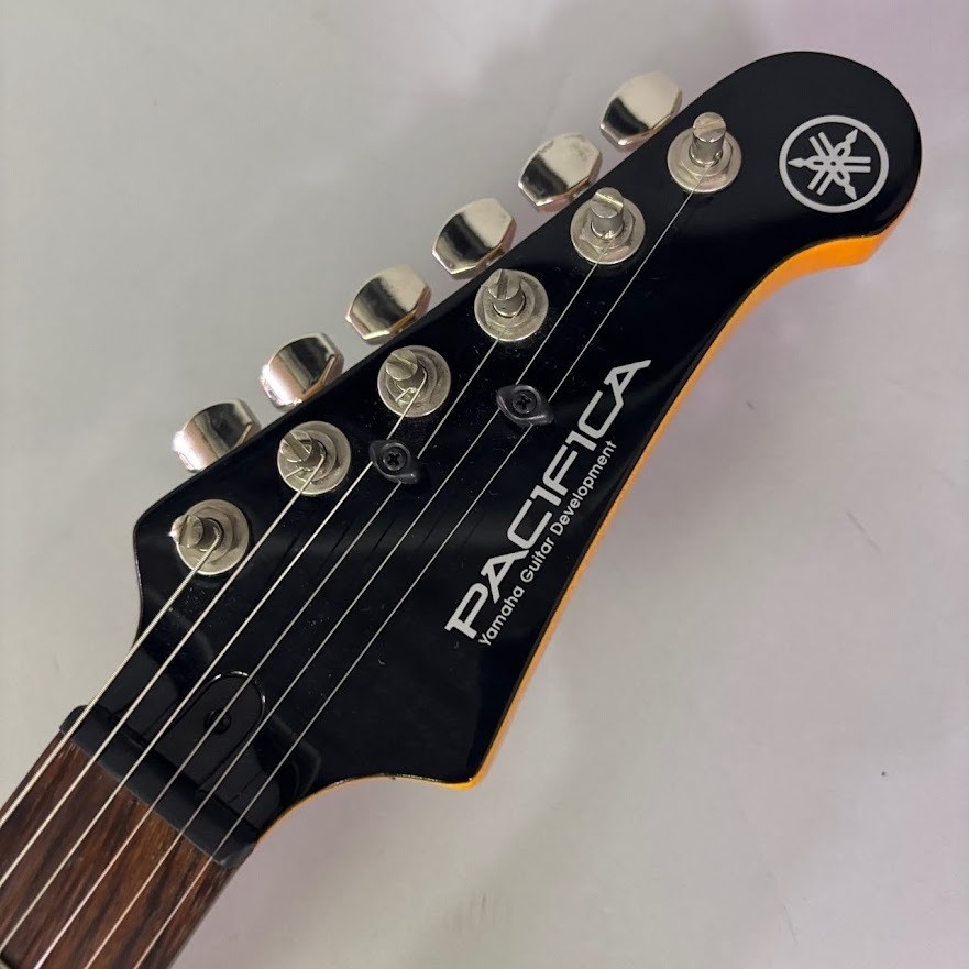 YAMAHA PAC611VFM TBL