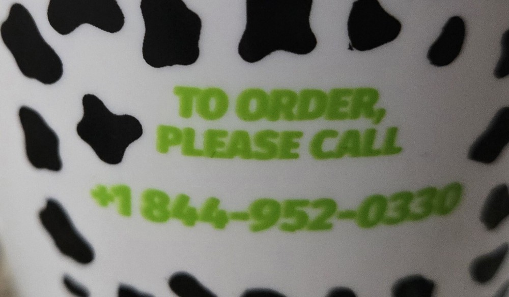 Posilac Cow Print Platic Mug