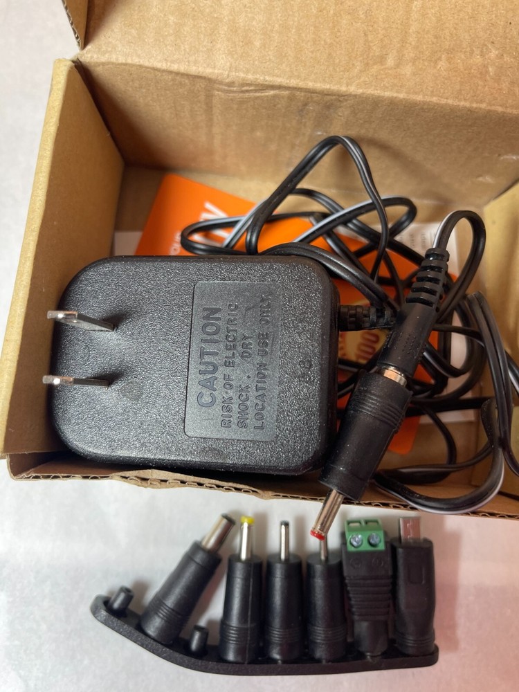 30w / 34w adjustable universal ac adapter