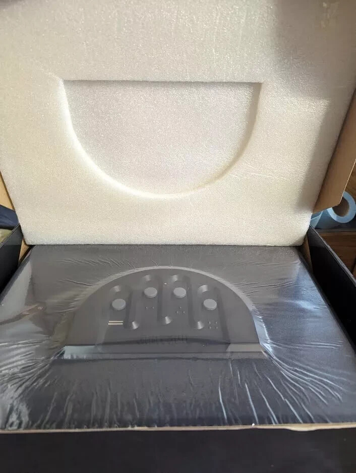 GunVault Vault Biometric (1000-BIO) Fingerprint Safe Code Wall Mountable Mount