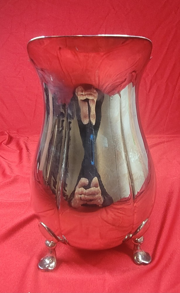 Lunt Silverplate Footed Pitcher, Stamped B-140, 9" Tall