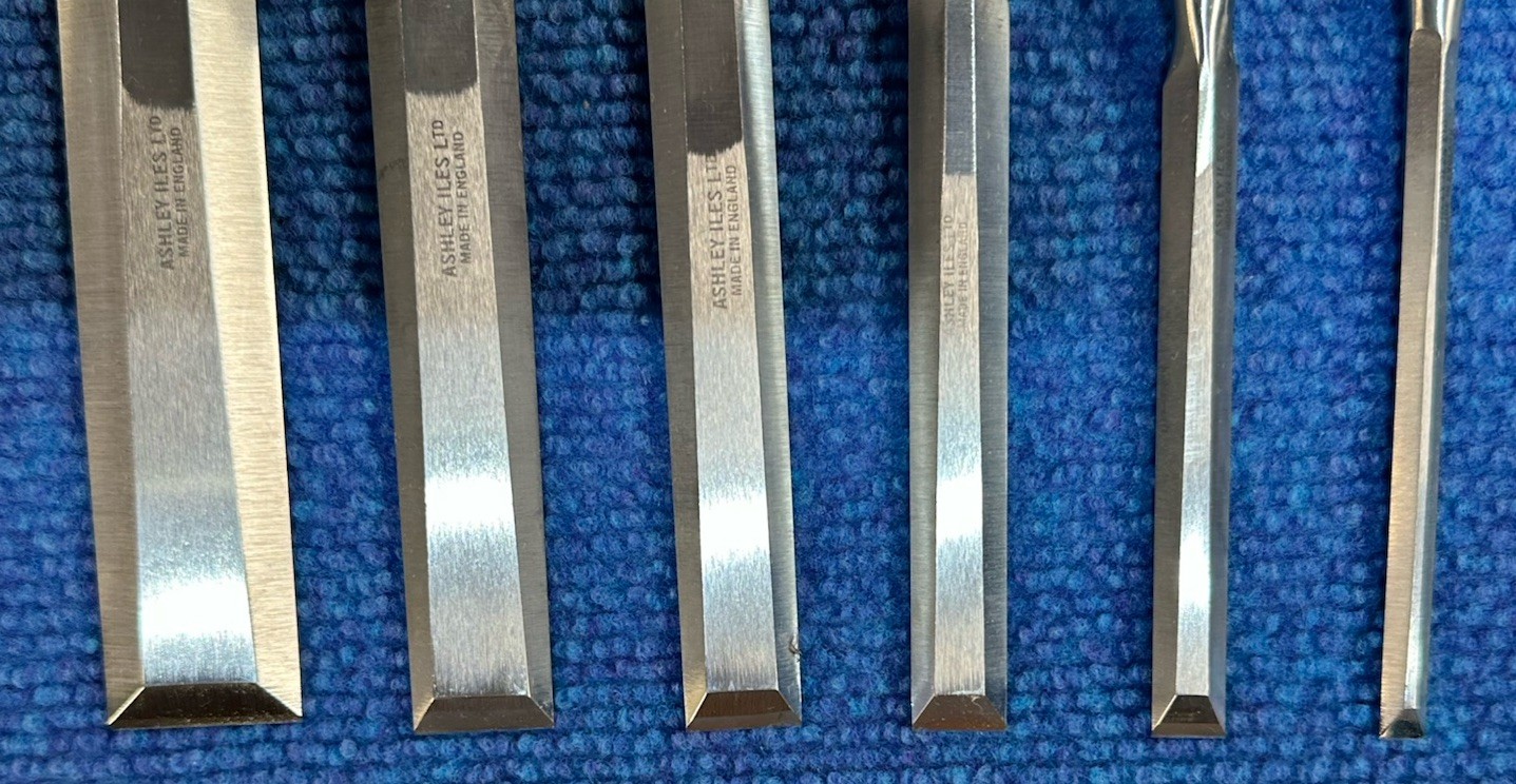 Ashley Isles Dovetail Chisel Set of 6 with Beech London Handles