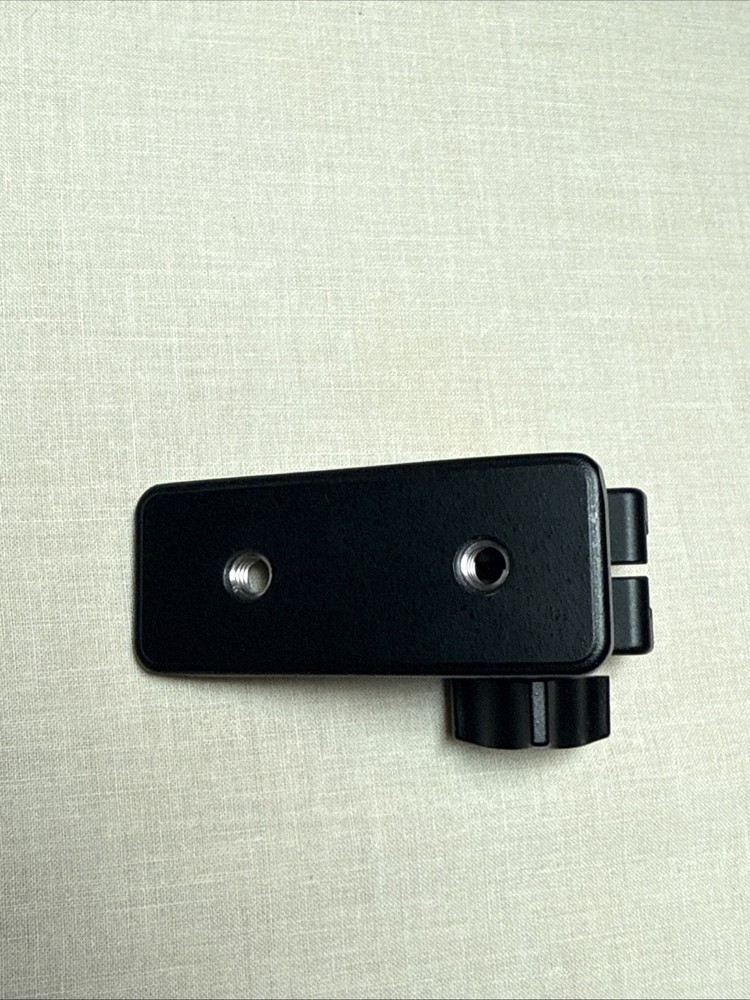 Flash Bracket Quick Release Clamp Receiver Push-Lock Camera Mount 1/4”-20 Strobo