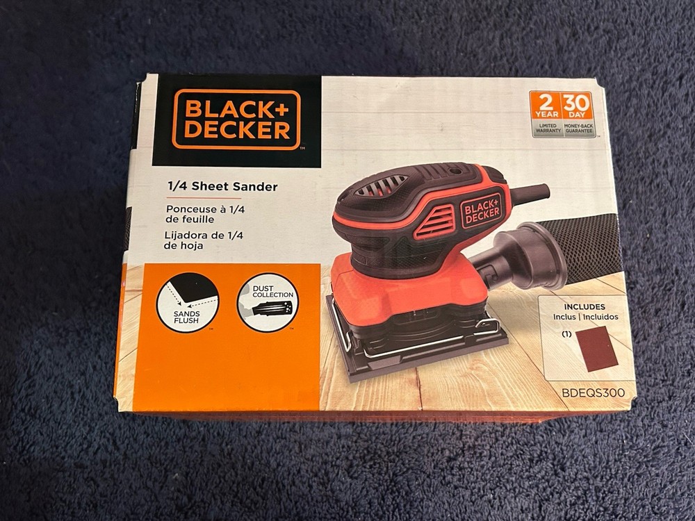 BLACK + DECKER BDEQS300 1/4 Sheet Sander New Open Box