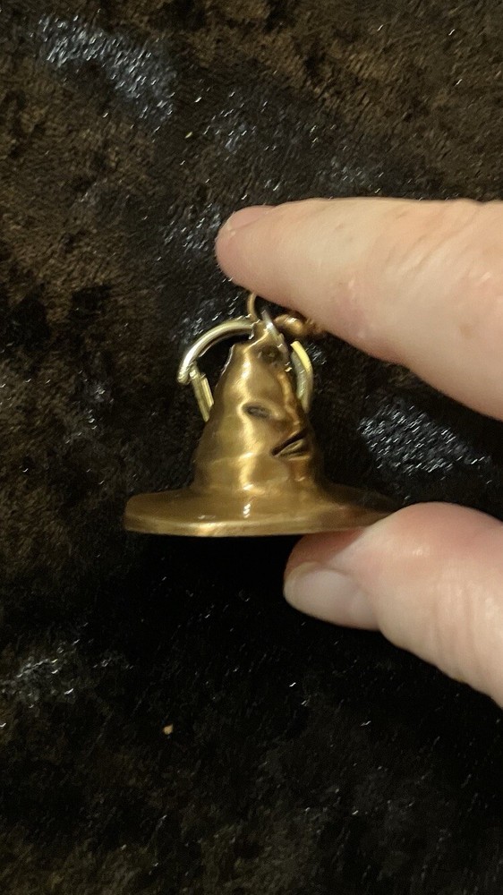 The Sorting Hat Keyring Harry Potter Gift