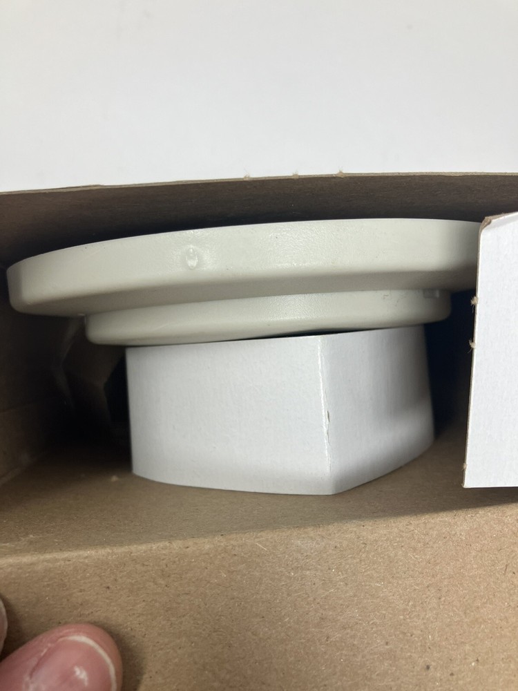 New TYCO Simplex Heat Detectors 4255-54, Fixed Temperature 200F, White