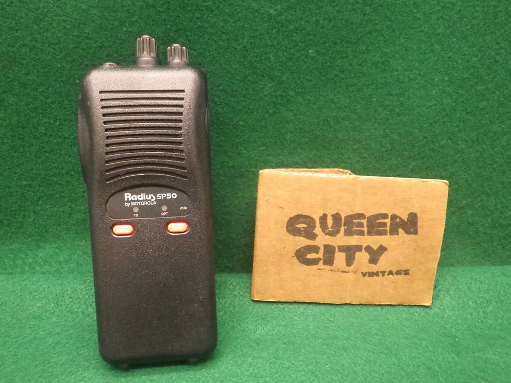 Motorola Radius SP50 UHF Radio untested