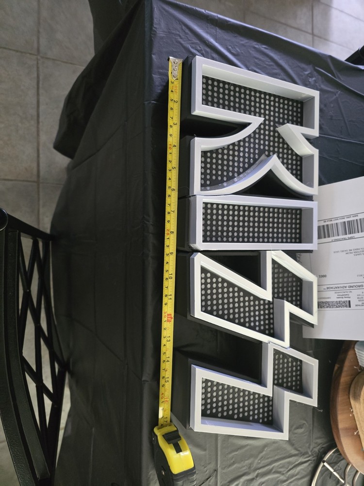 Kiss Lightbox Pinball Logo