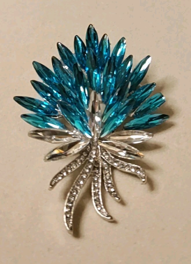 Wheat Ear Blue & Silver Tone Brooch