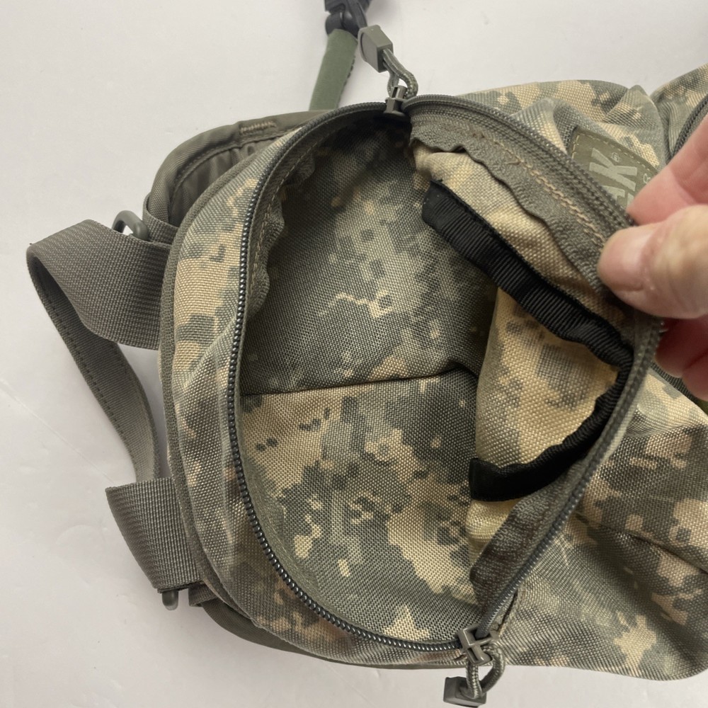 Camelbak Maximum Gear Digital Camo Hydration Backpack With Bladder Hiking Bag