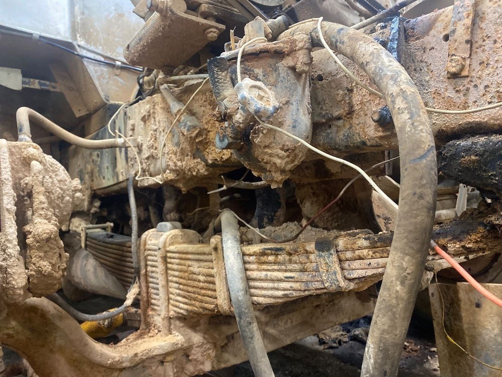 Front Leaf & Springs N/A Used P-12423