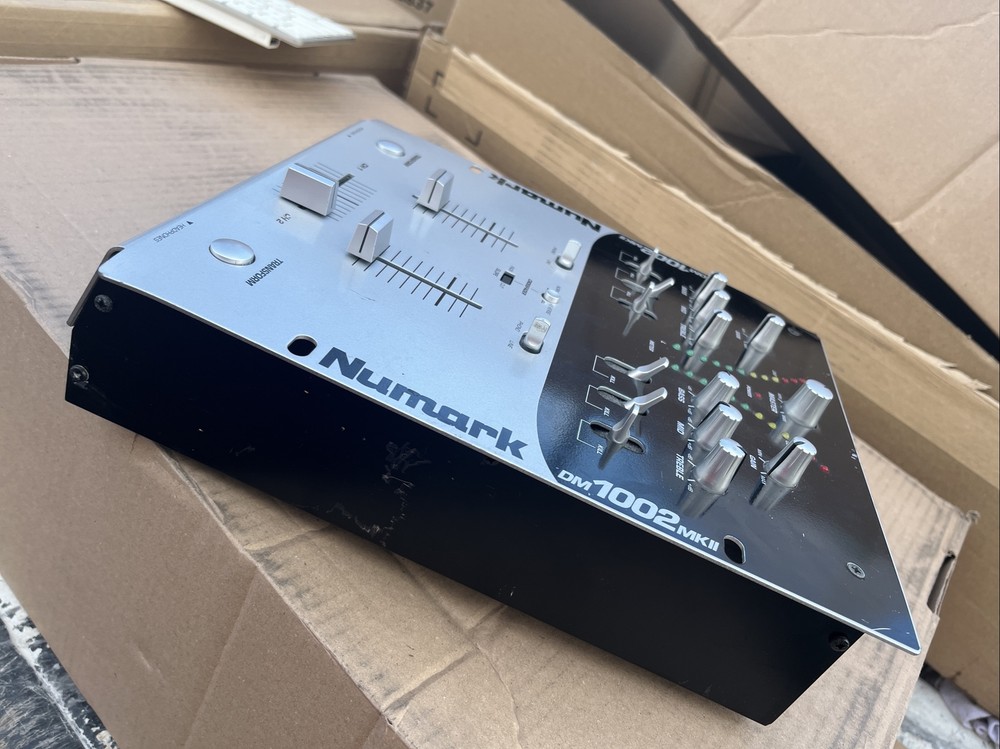 Numark DM1002mkII 2-Channel DJ Mixer (no Cords) Untested