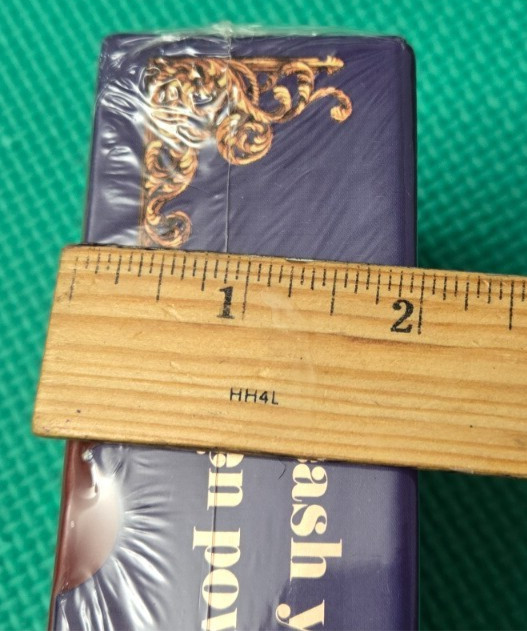 Anime Tarot Card Deck & Guidebook Insight Editions