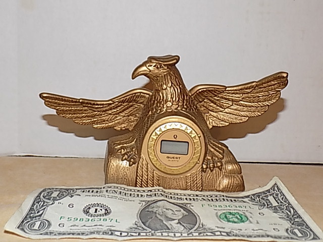QUEST QUARTZ MINIATURE CLOCK~ EAGLE