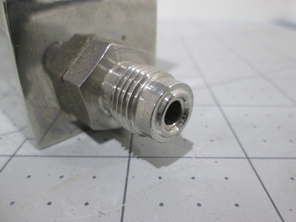 Unit, UFC-2050A, Mass Flow Controller, O2, 20 SLM, Used