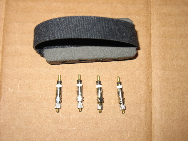 New Replacement Presta Valve Cores - 4 Pack with Storage Holder