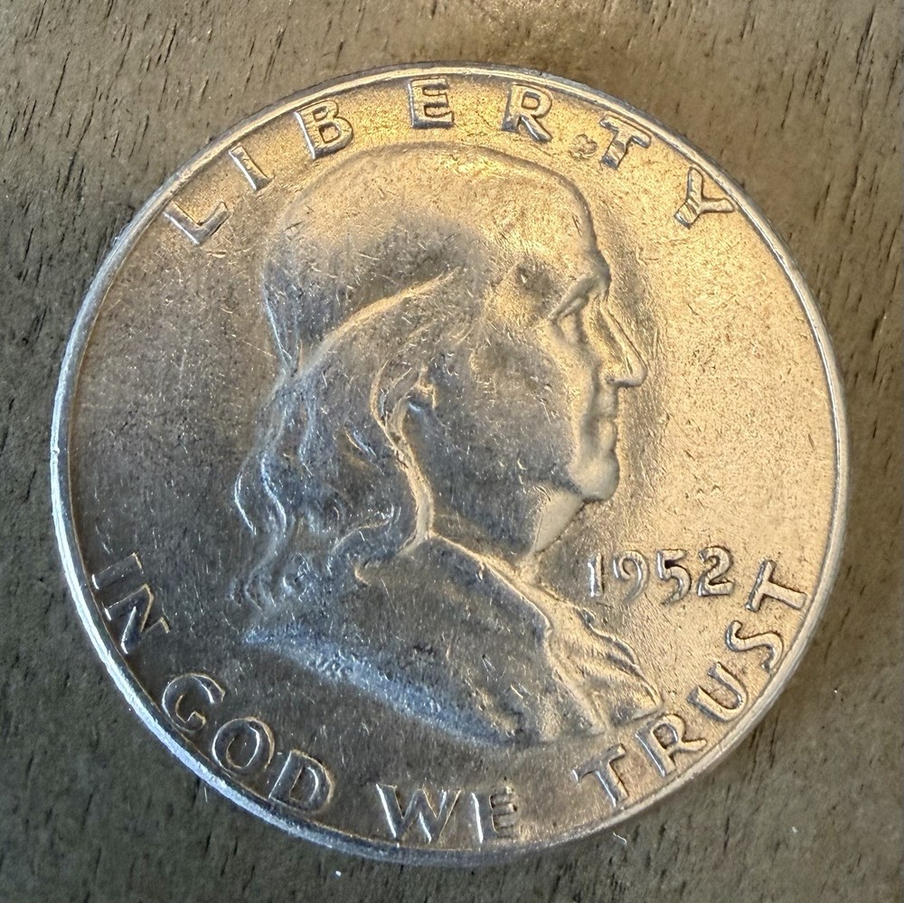 1952-P Silver Franklin Half Dollar. VG+ Condition.