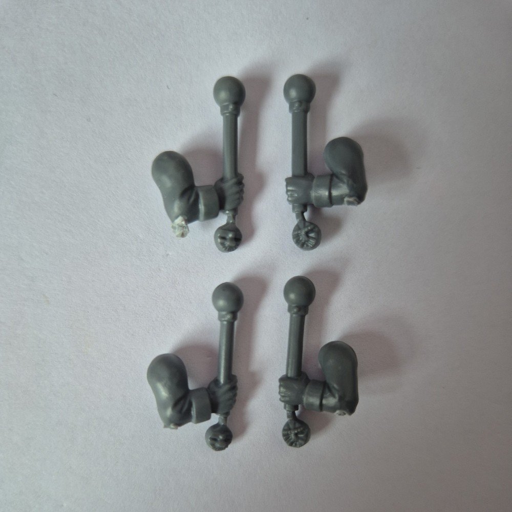 Warhammer Dwarf Muscian Drum Arm x 4
