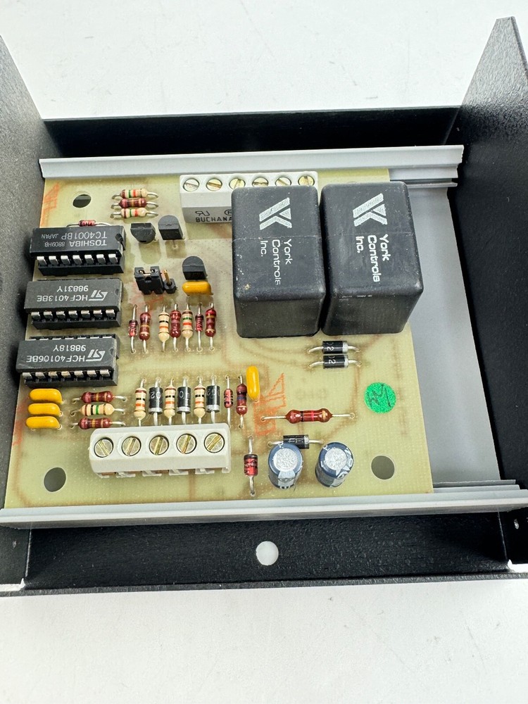 YORK CONTROLS Board RB-4