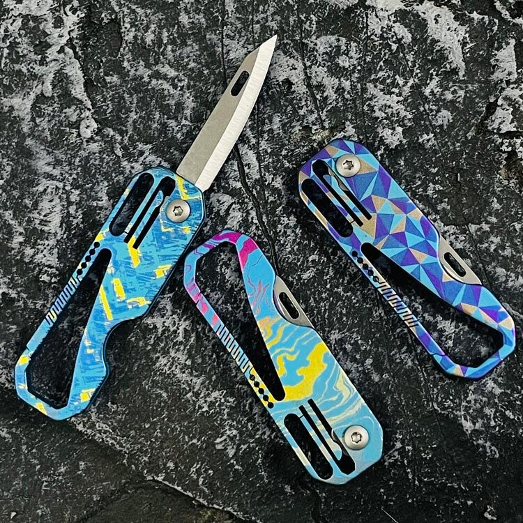 Blue Titanium alloy EDC Tool Keychain Manual folding