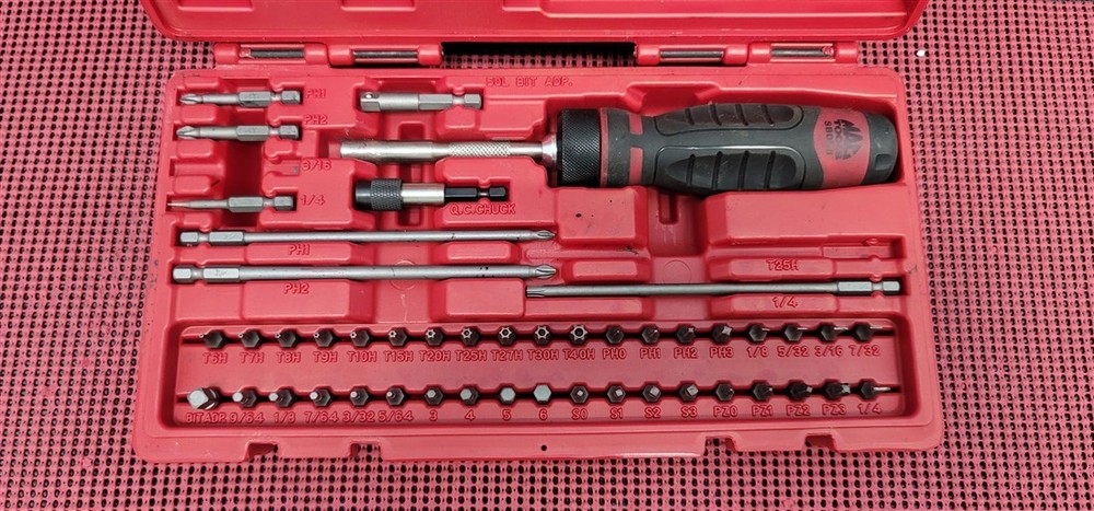 MAC TOOLS SBDR49SA MAC-GRIP RATCHETING 1/4" HEX BIT SCREWDRIVER SET 2PC MISSING