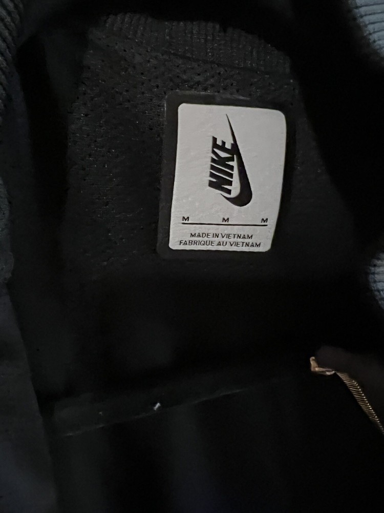 NIKE JACKET UNISEX MED